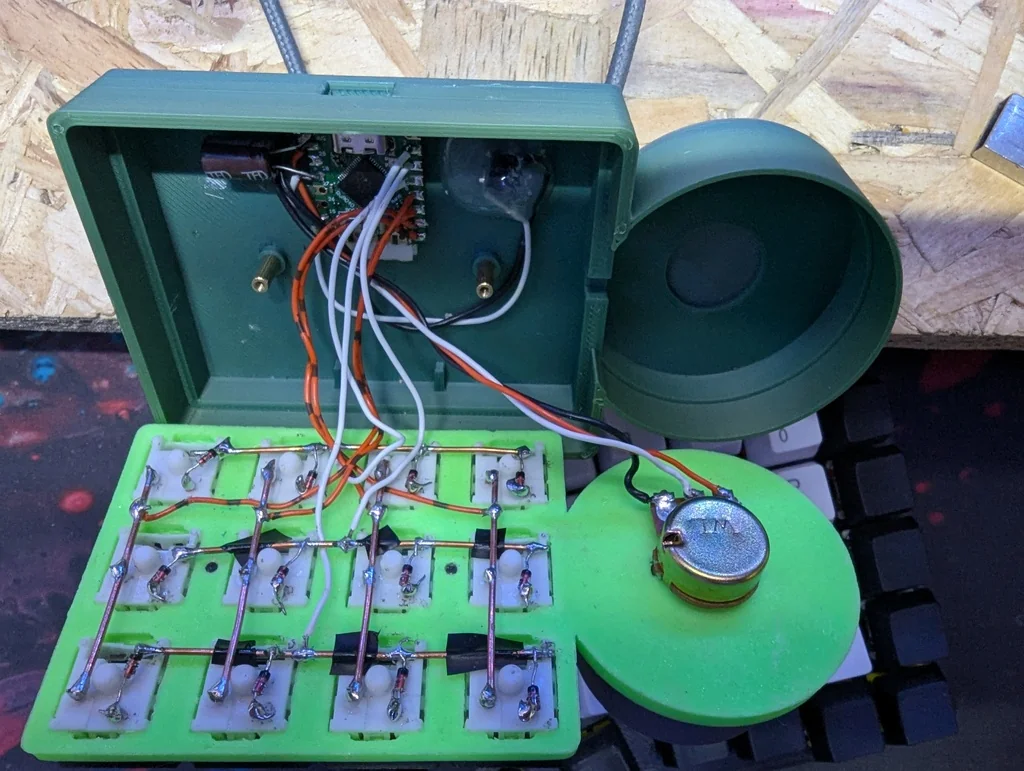 4x3 Макропад с Регулятором Громкости