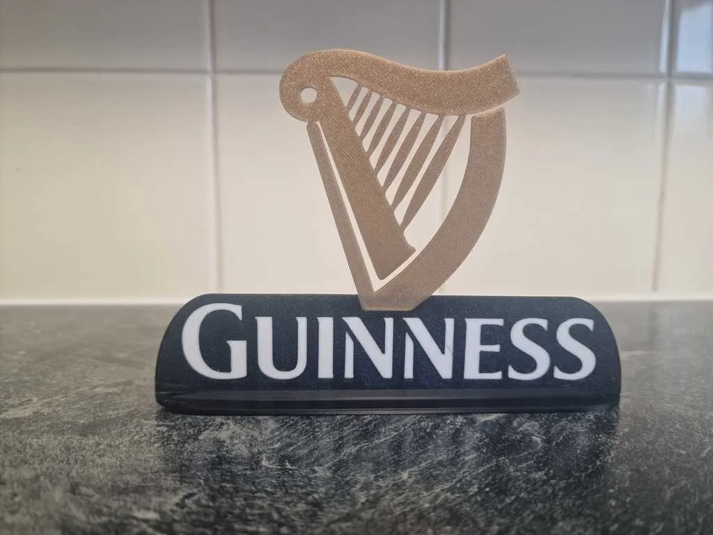 3D модель Модель знака Guiness с подставкой - фото 1