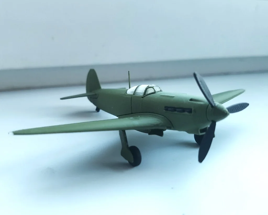 Модель Як-7Б поздней версии 1:72