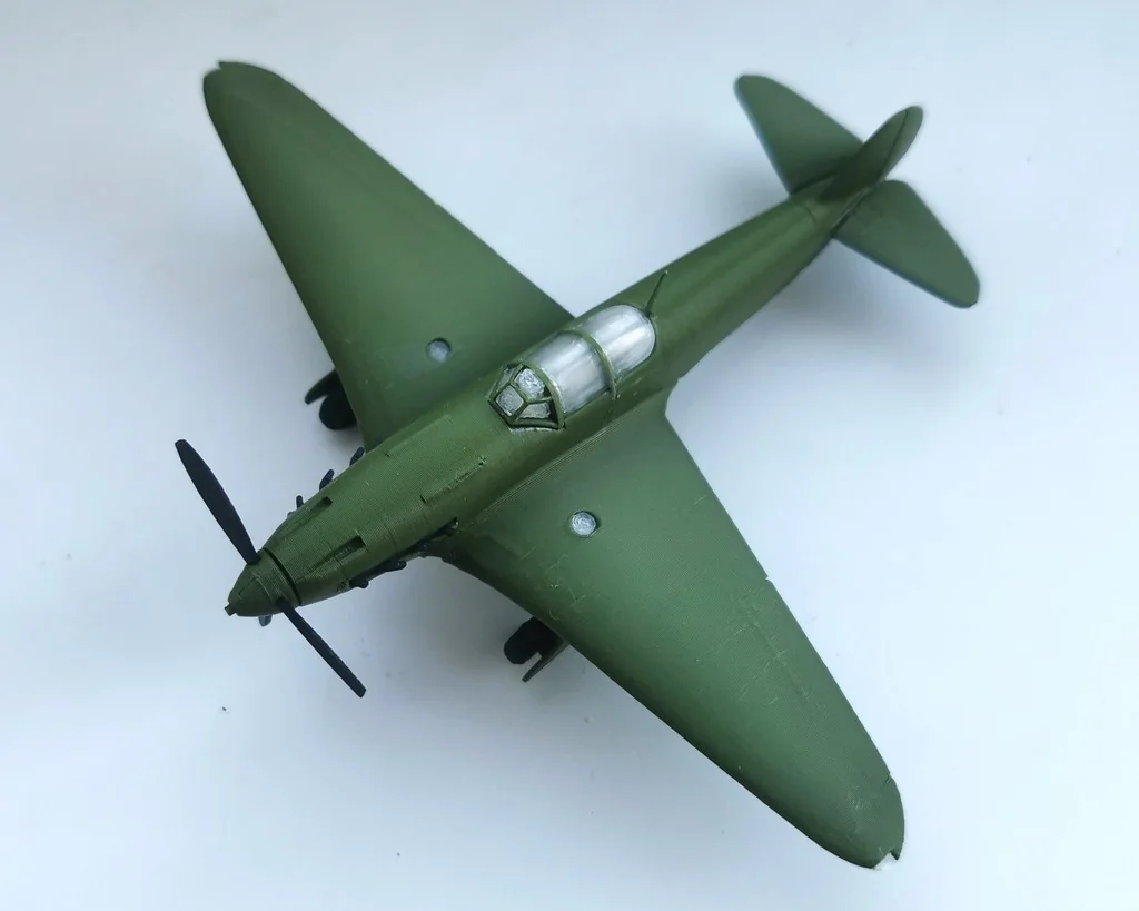 Модель Як-7Б поздней версии 1:72