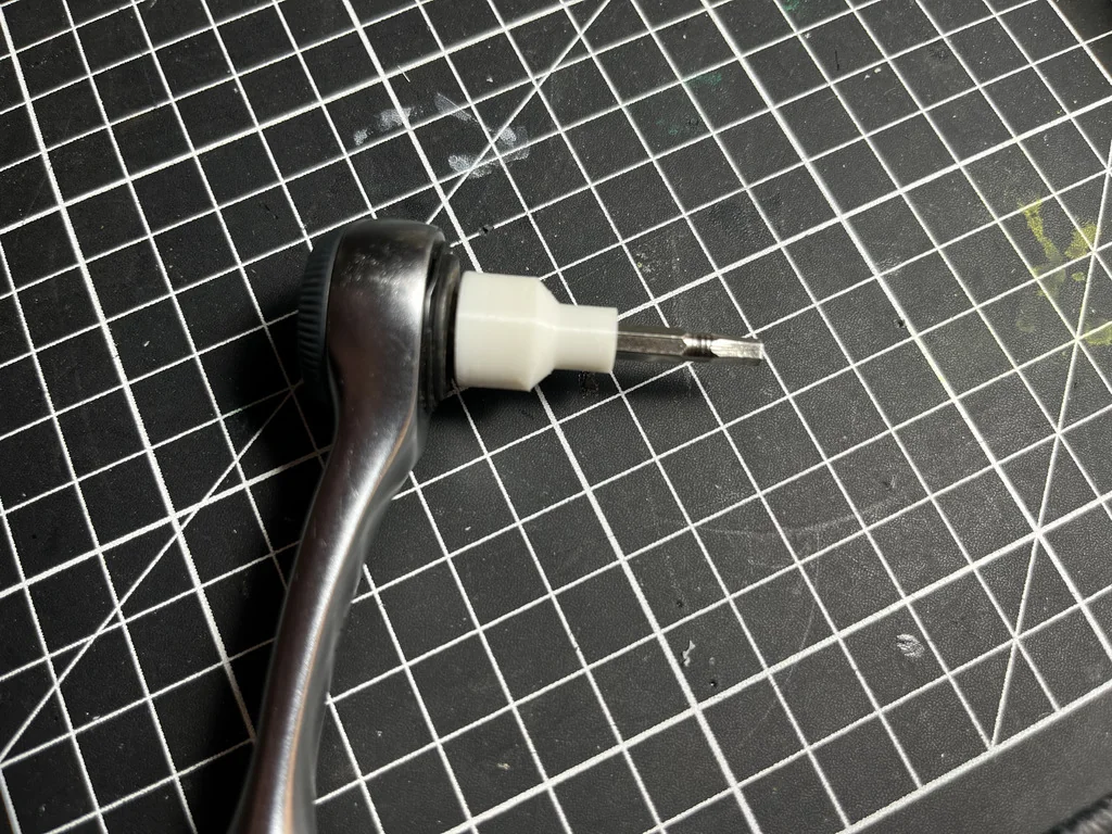 3D модель Адаптер 1/4" квадрат на 4mm шестигранник - фото 2