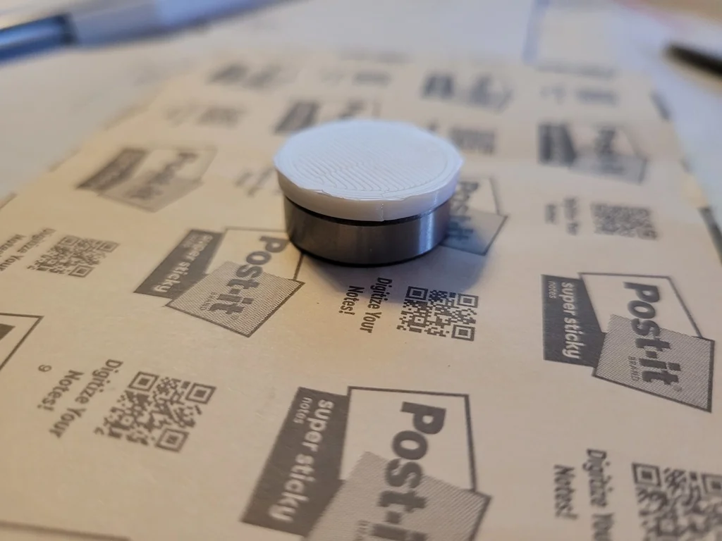 Ротационный держатель для кабелей