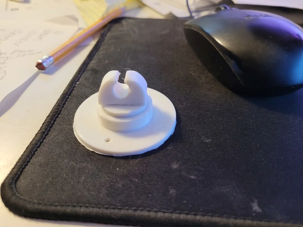 Ротационный держатель для кабелей