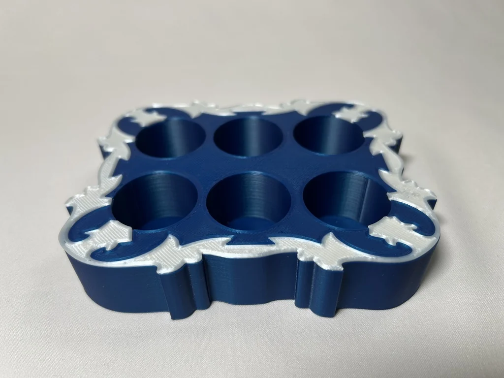 3D модель Тримач для пляшок з ефірними оліями - фото 3