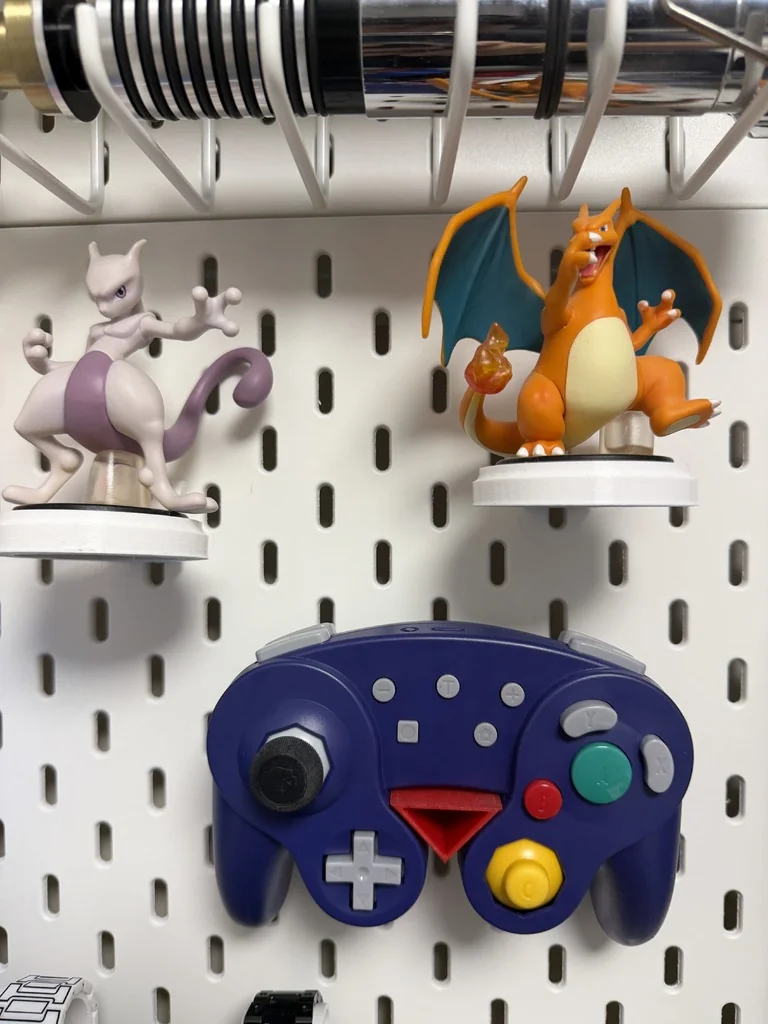 Крепление для контроллеров Nintendo Gamecube на IKEA Skadis