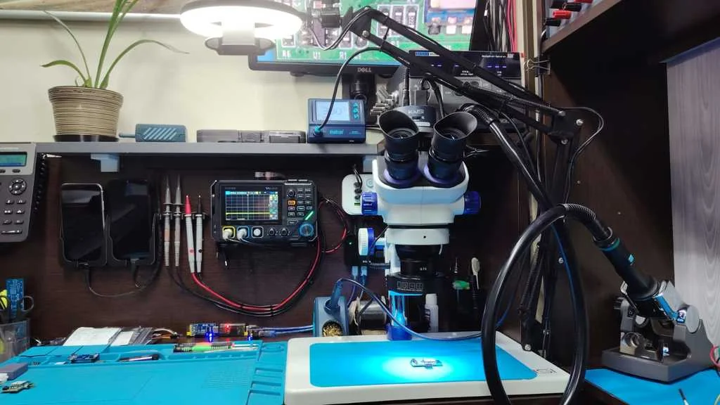 3D модель Настенный кронштейн для осциллографа FNIRSI 2D15P - фото 2