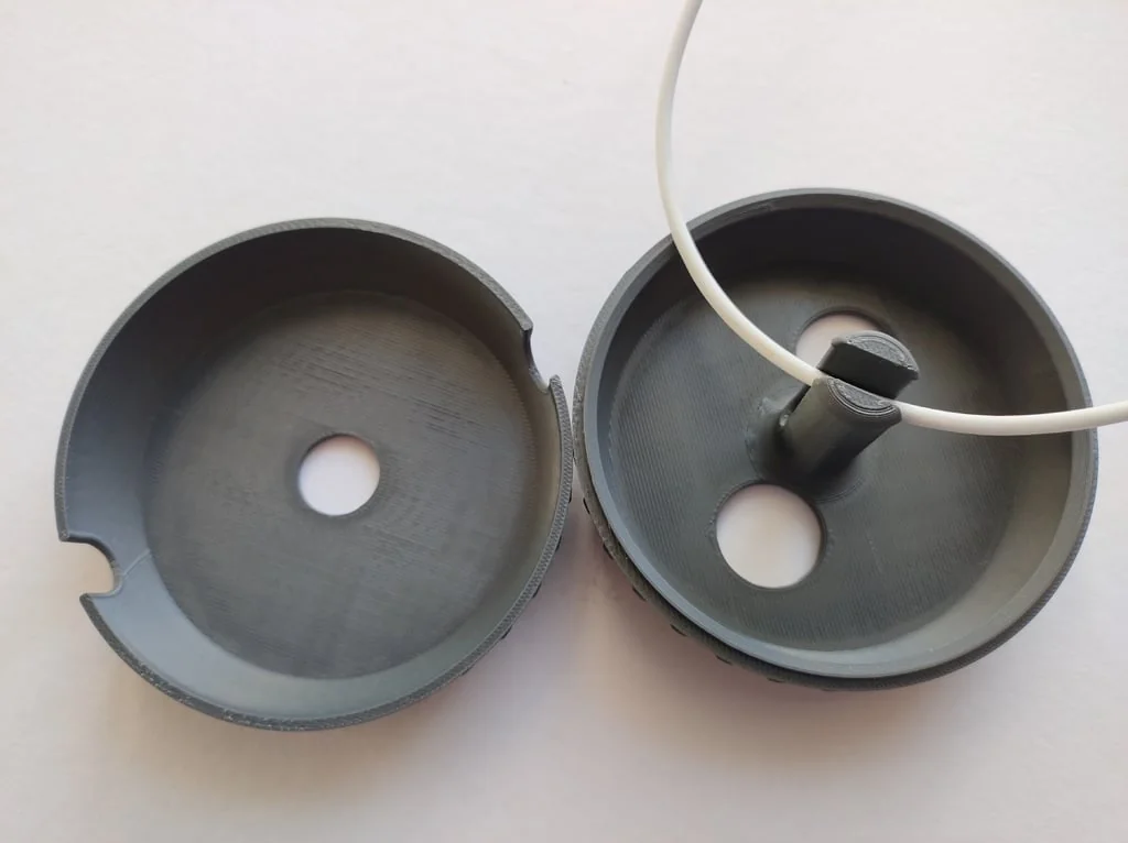 3D модель Кабельная катушка для USB-кабелей - фото 3