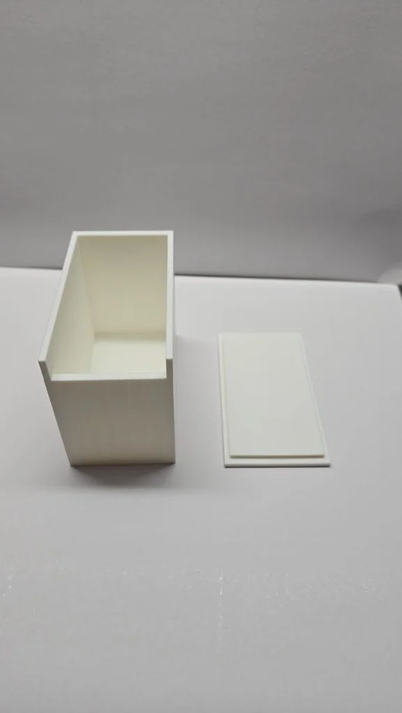 Диспенсер для наклеек