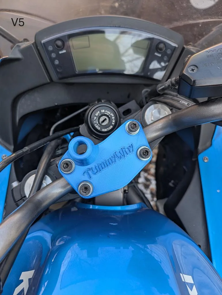 Адаптер для руля Kawasaki Ninja 650 Quadlock