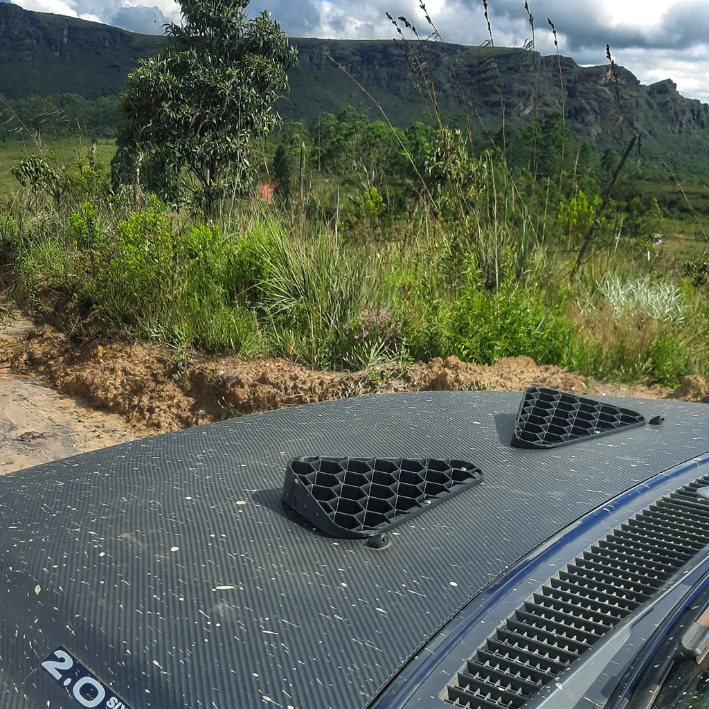 Hood Vent for Improved Airflow