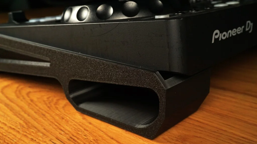 3D модель Подставка для контроллера Pioneer DDJ-FLX4 - фото 8