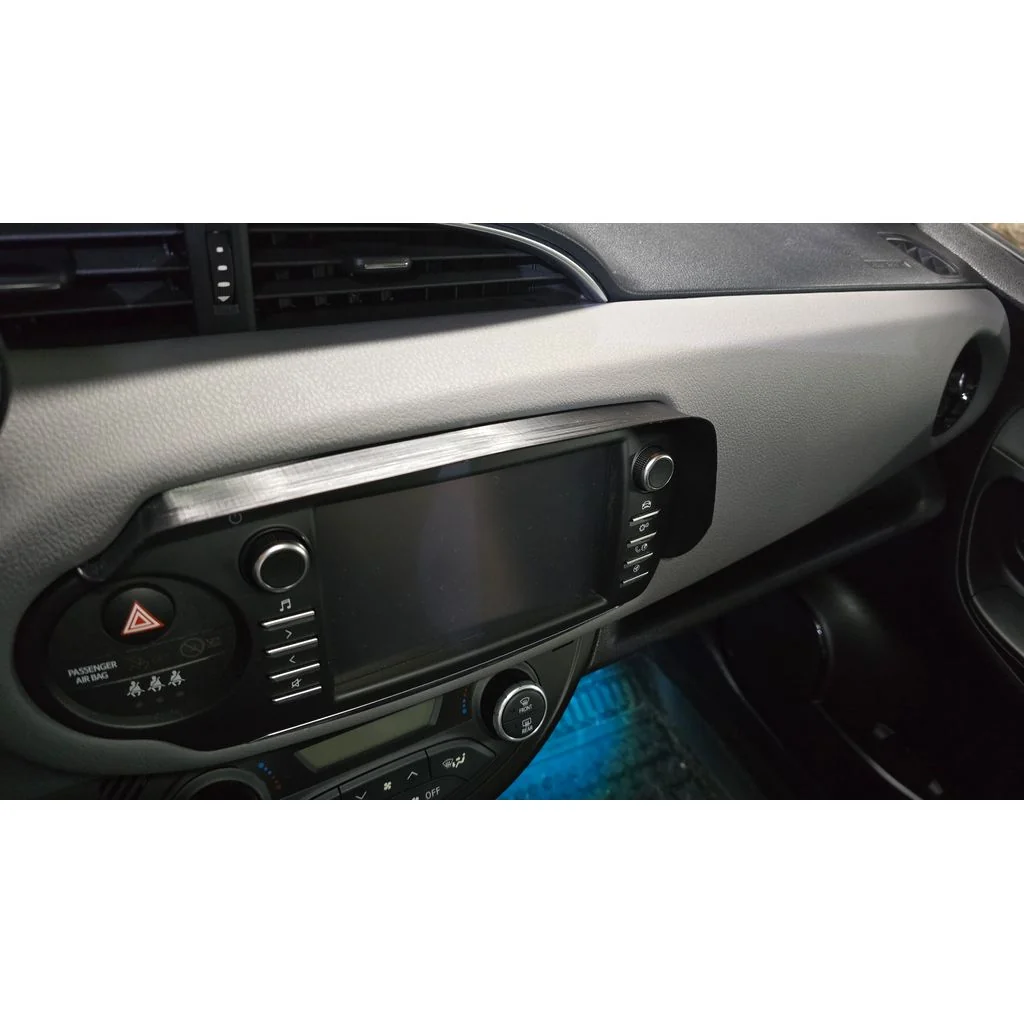 3D модель Защита от солнечного света для Toyota Yaris 2018 - фото 2