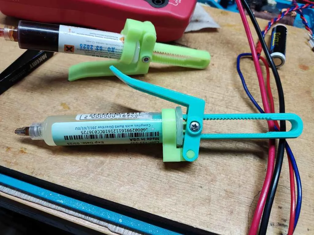 3D модель Дозатор флюса для шприца на 10 мл - фото 3