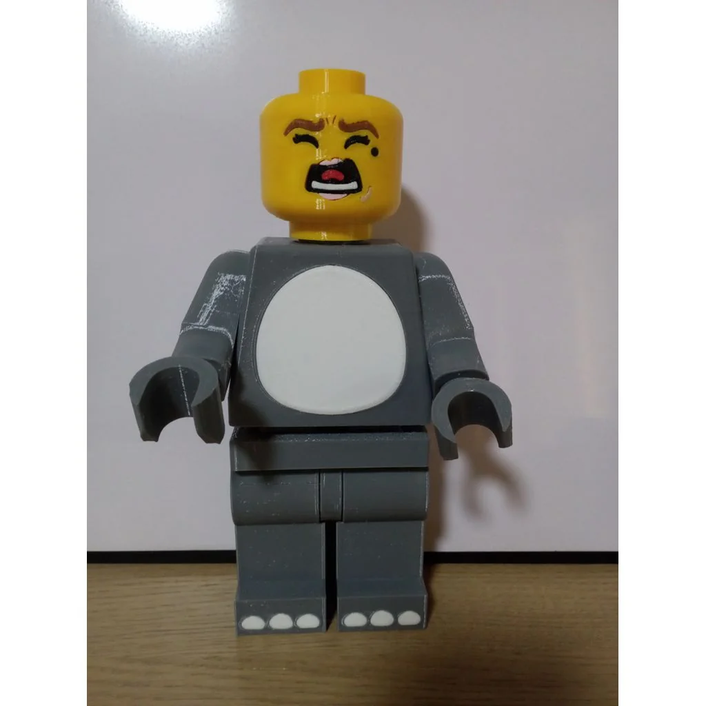 3D модель Гигантская минифигурка девочки в костюме слона - фото 9