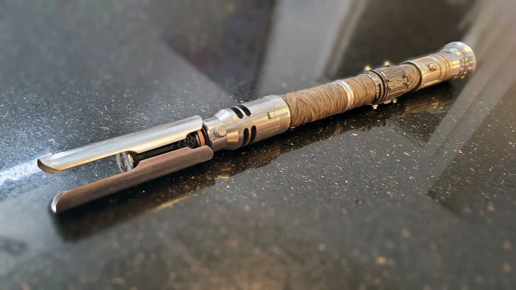 Световой меч Кала Кестиса