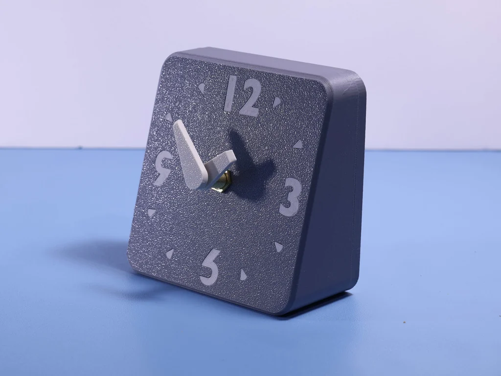 Ретро настольные часы с возможностью настройки