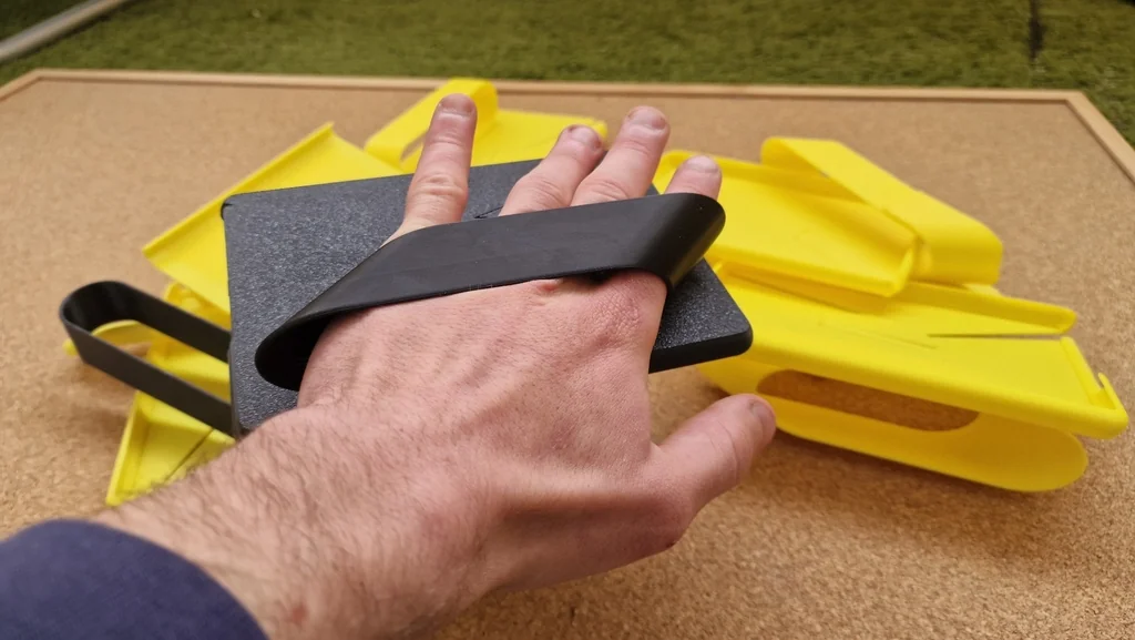 Чехол для Kindle с опциональной ручкой