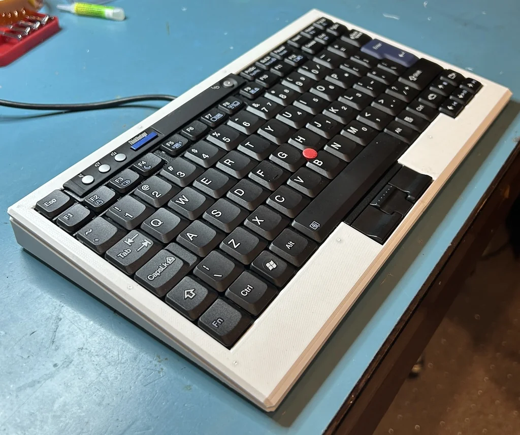 3D модель Корпус клавиатуры Lenovo Thinkpad X61 с контроллером Teensy 4.0 - фото 1