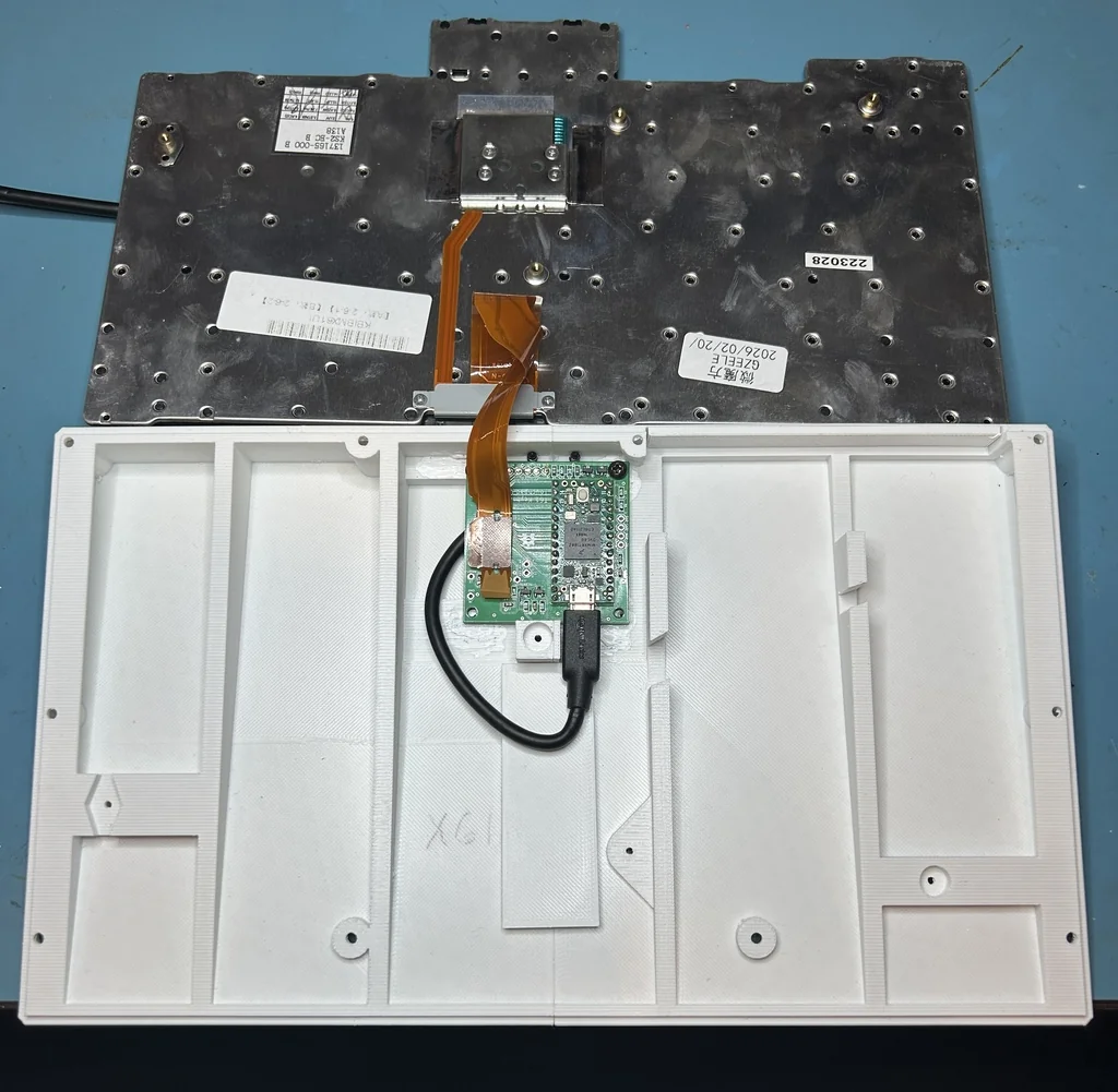 3D модель Корпус клавиатуры Lenovo Thinkpad X61 с контроллером Teensy 4.0 - фото 5