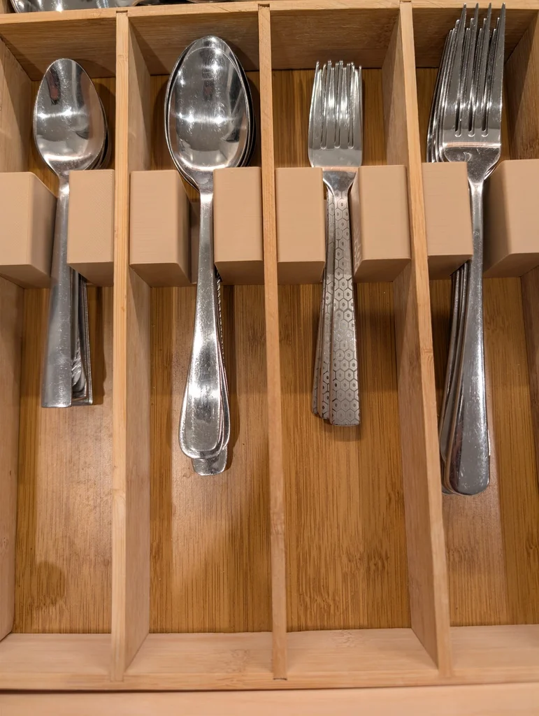 3D модель Простой контейнер для столовых приборов - фото 1