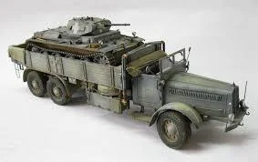 Гусеничный транспортер Faun L900 D567 6x4