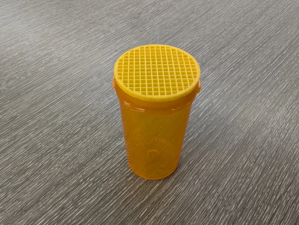 3D модель Крышка для бутылки с рецептурными таблетками - фото 1