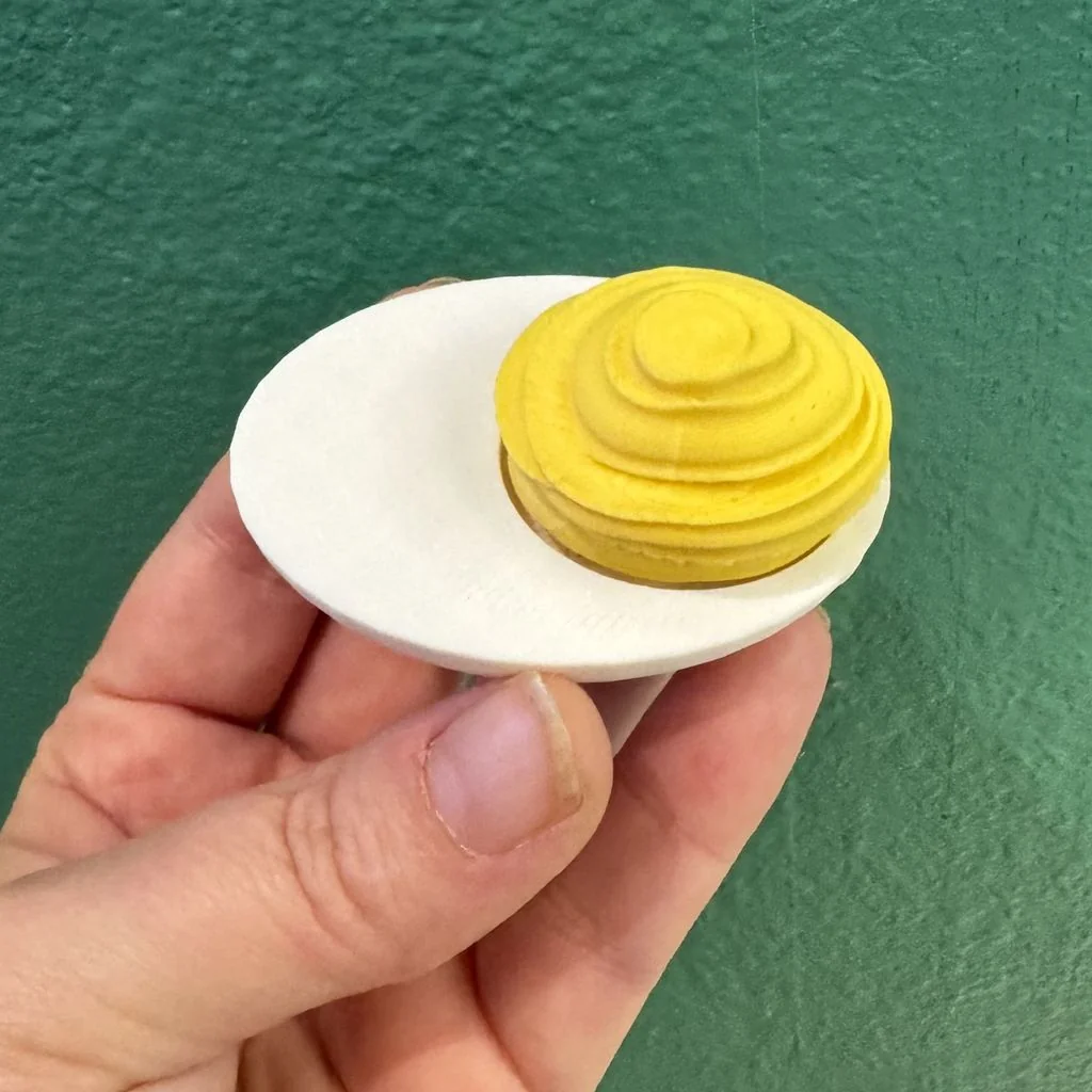 3D модель Кликер-игрушка в форме яиц с начинкой - фото 1