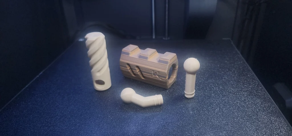 3D модель Компактный ключевой фиджет Bolt Action Mini - фото 4