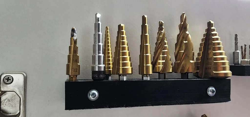 3D модель Держатель для ступенчатых сверл - фото 2