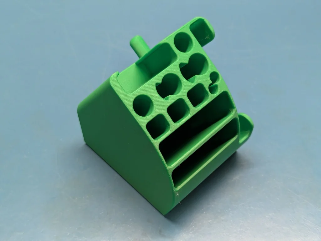 3D модель Простой держатель для инструментов - фото 3