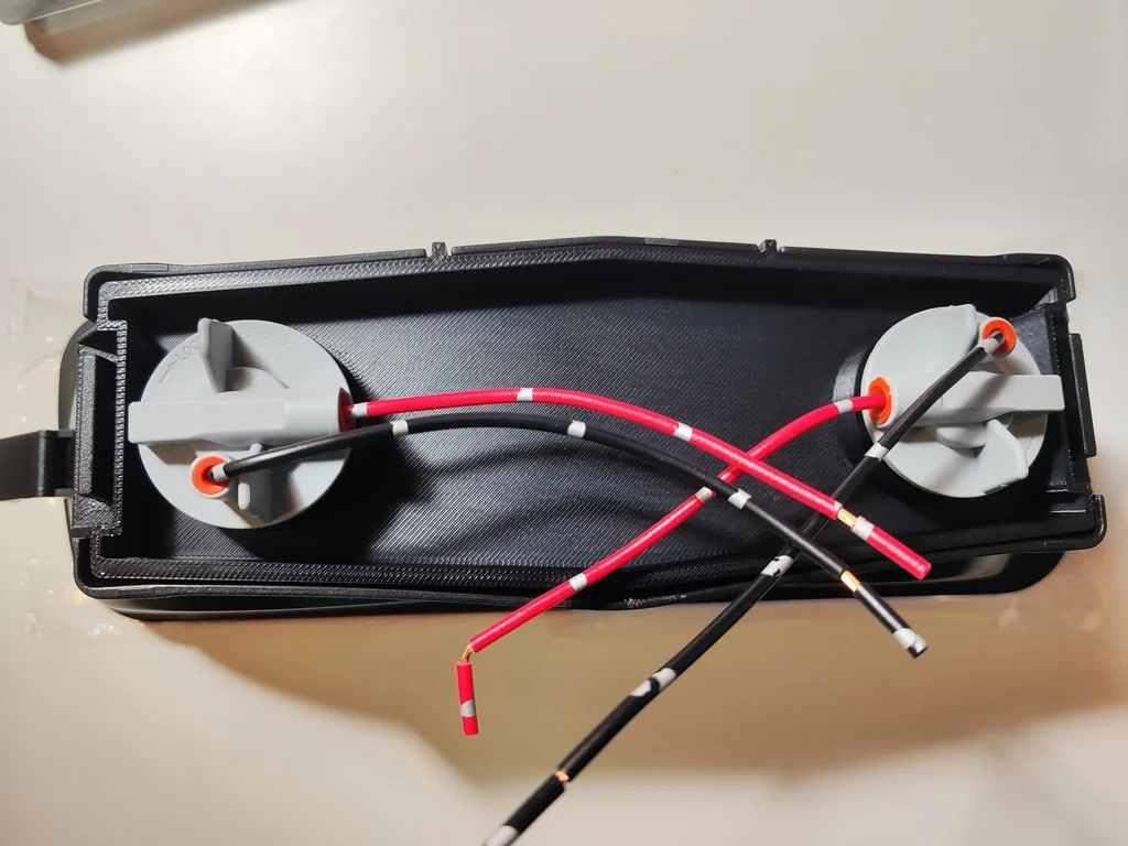 3D модель Крепление для лампы заднего света - фото 1