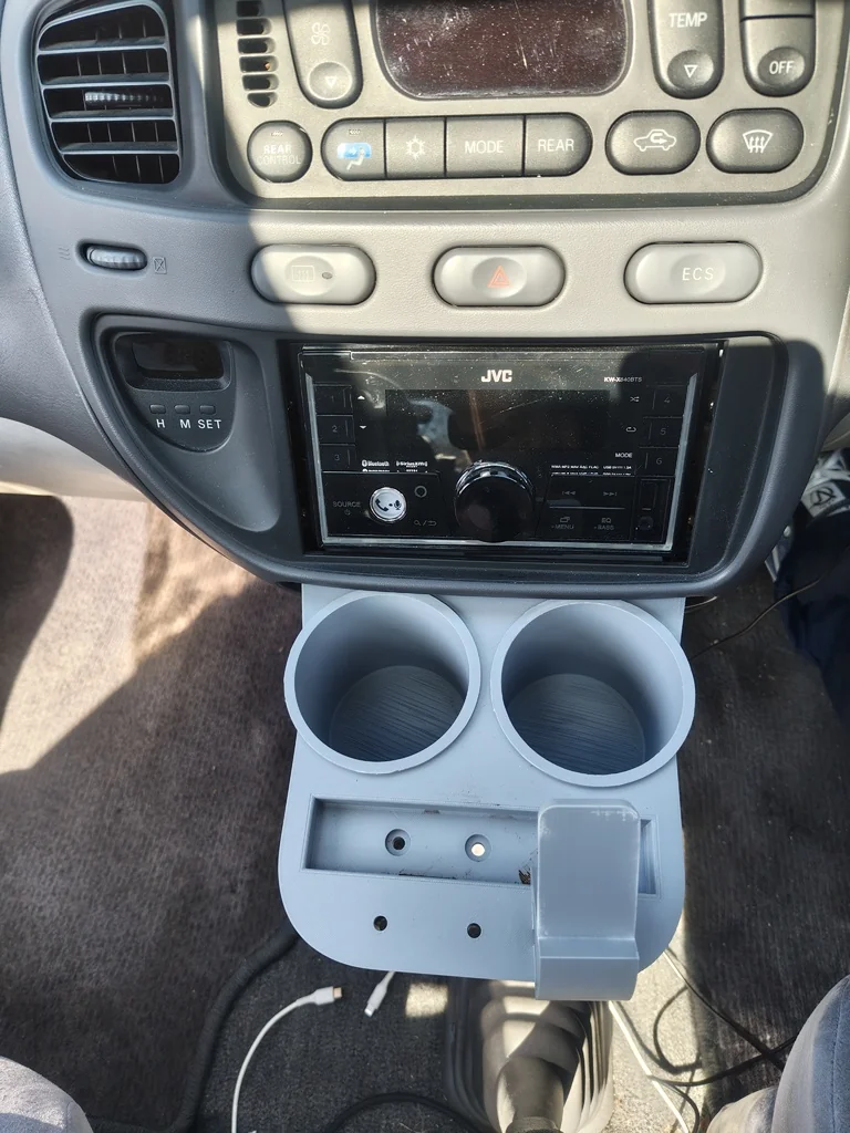 3D модель Куподержатели для Mitsubishi Delica L400 - фото 2