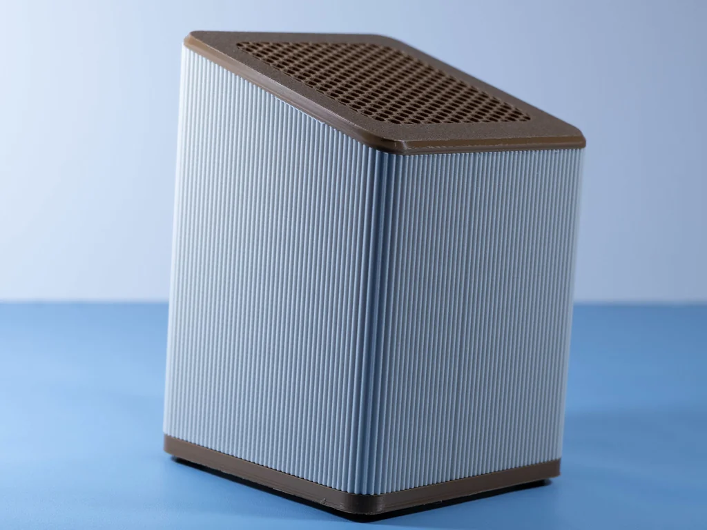 3D модель Настольная лампа в ретро стиле с возможностью настройки - фото 3