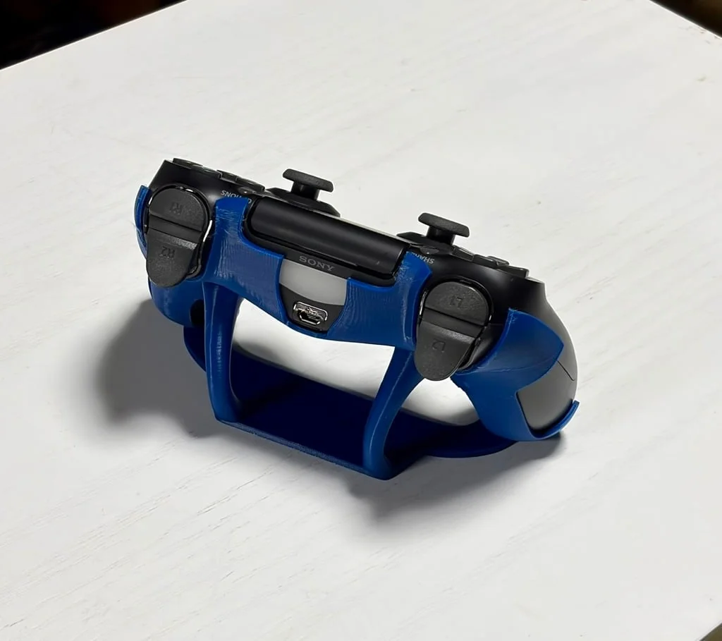 3D модель Подставка для контроллера PS4 (Snap Fit) - фото 2