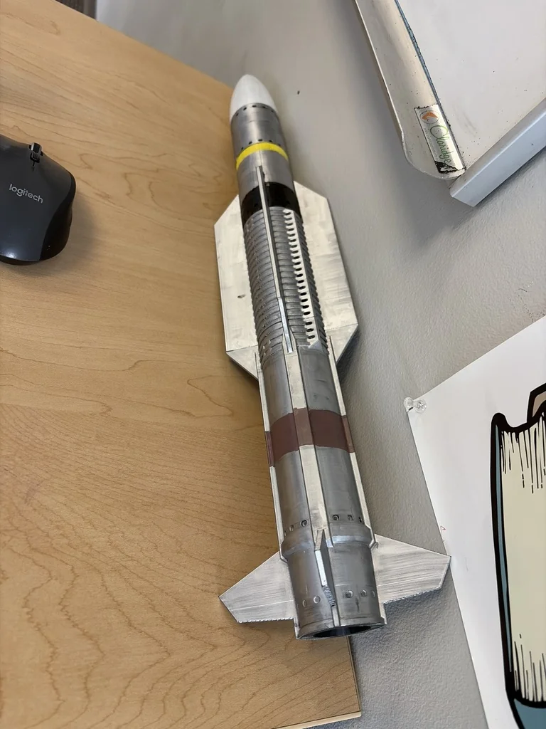 3D модель Модель ракеты AIM-174 - фото 2