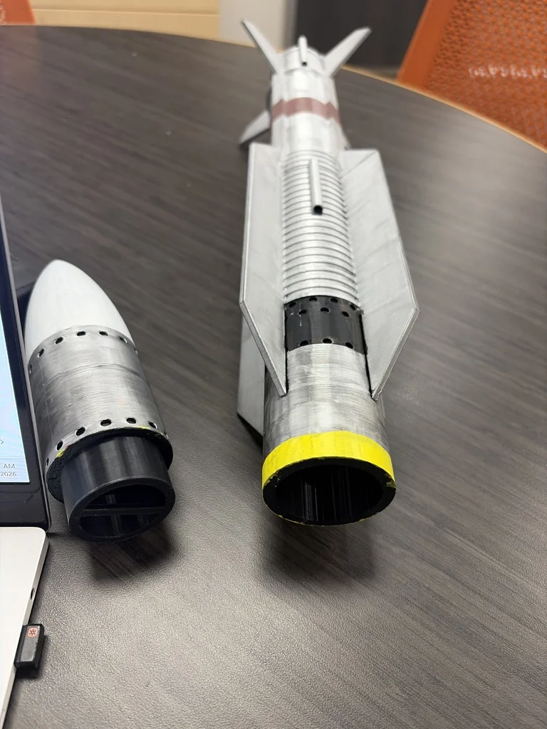 3D модель Модель ракеты AIM-174 - фото 3