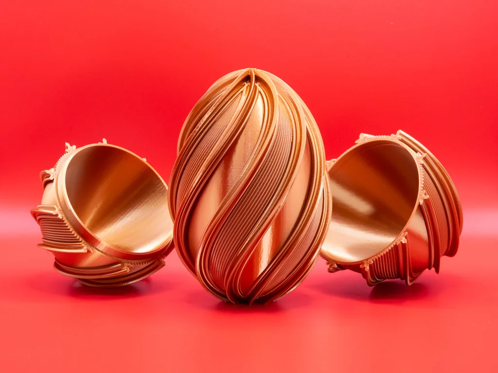 3D модель Закрытое чередующееся спиральное Пасхальное яйцо 2026 - фото 1