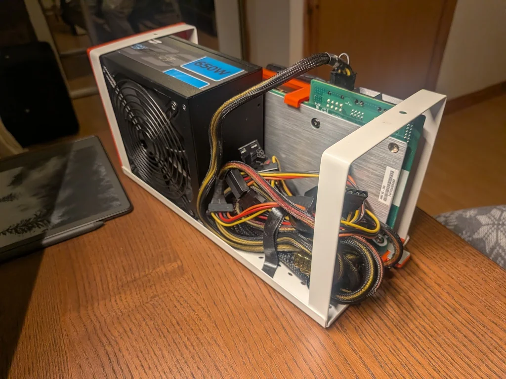 3D модель BC250 ATX Блок питания: Открытый корпус на базе Ikea Variera - фото 4