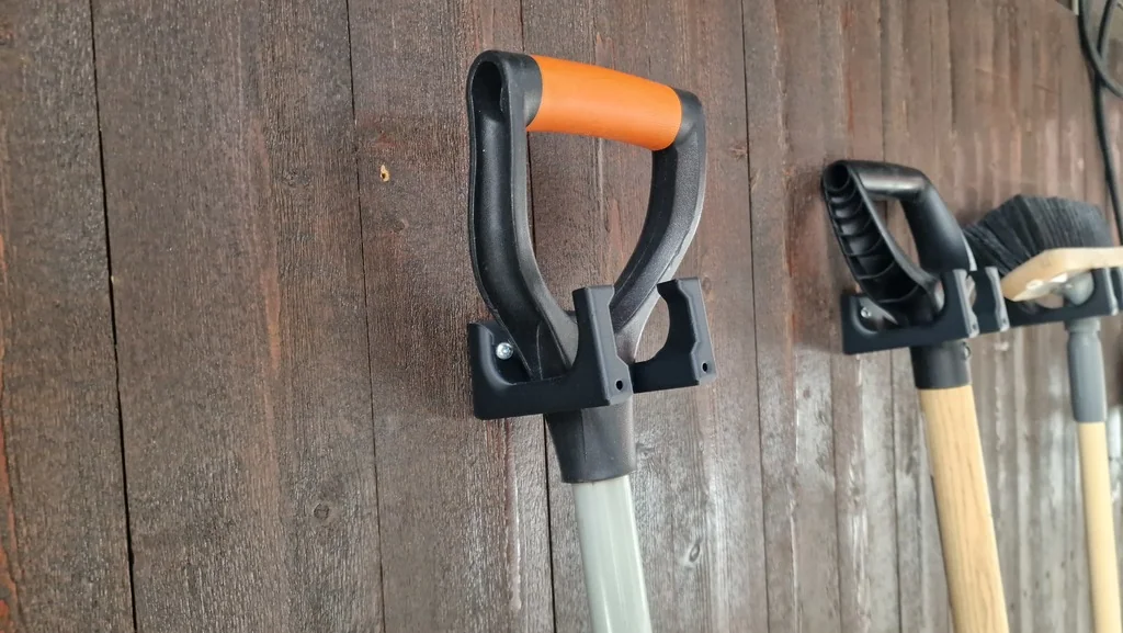 Укрепленный настенный крючок - V2