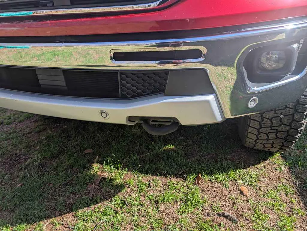 3D модель Крышка буксировочного крюка для Ford Ranger 19-23 - фото 1