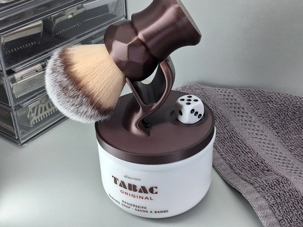 Крышка TABAC с подставкой для кисточки и держателем для кубиков