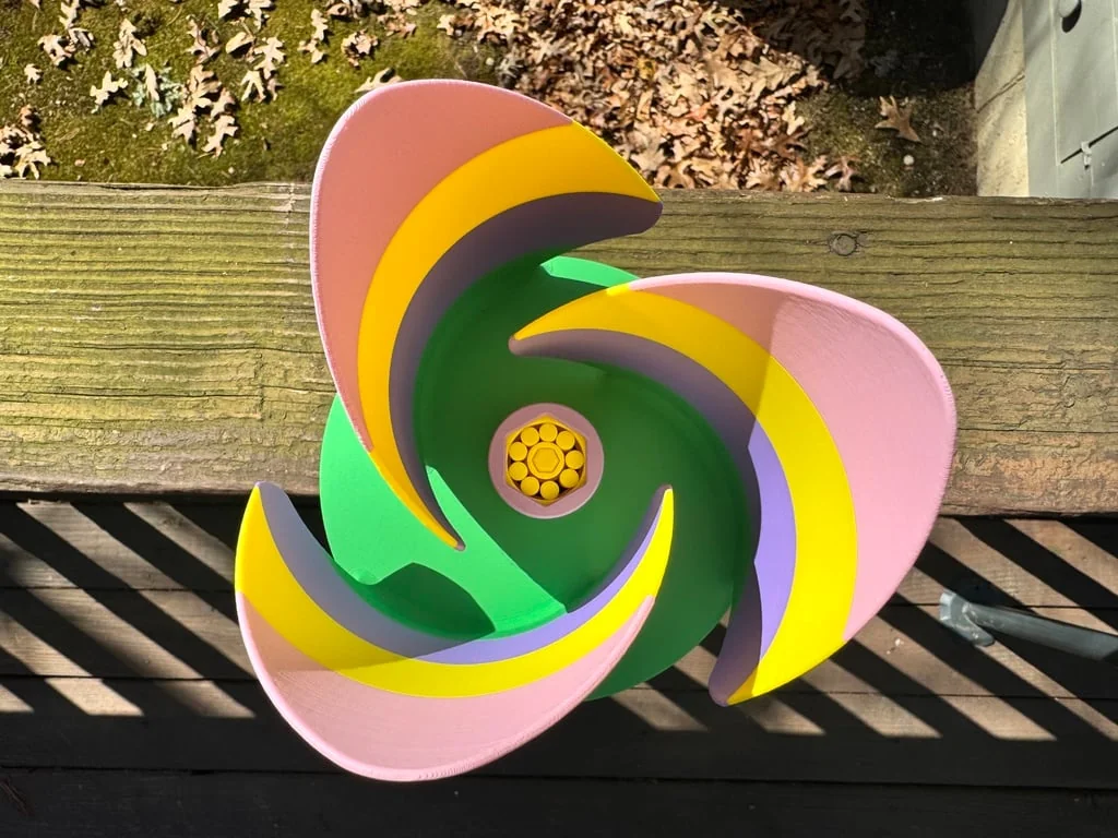 3D модель Ветровая мельница в форме пасхального яйца - фото 2