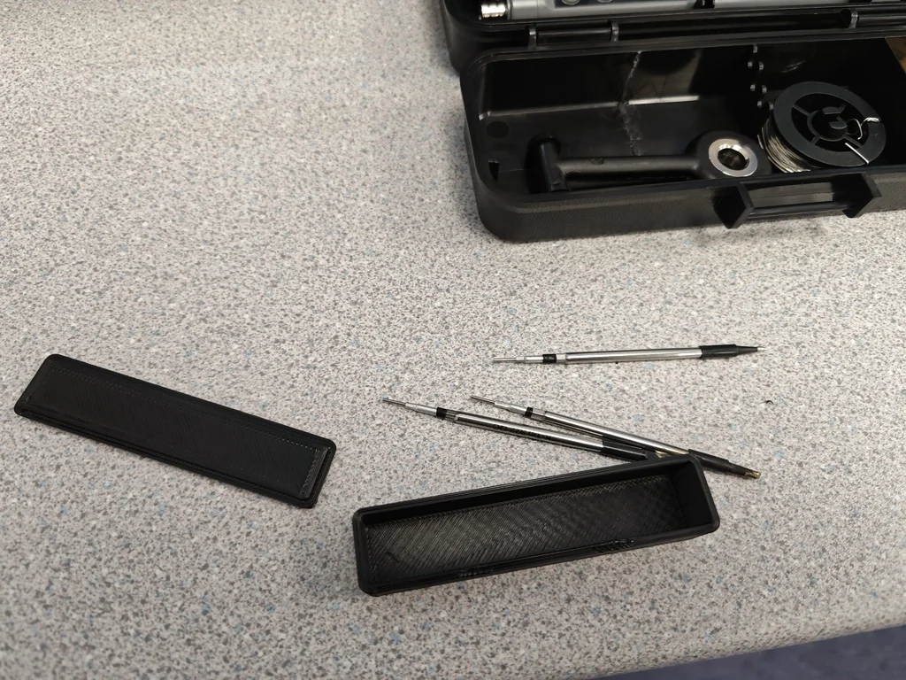 3D модель Коробка для насадок C210 для паяльника - фото 1