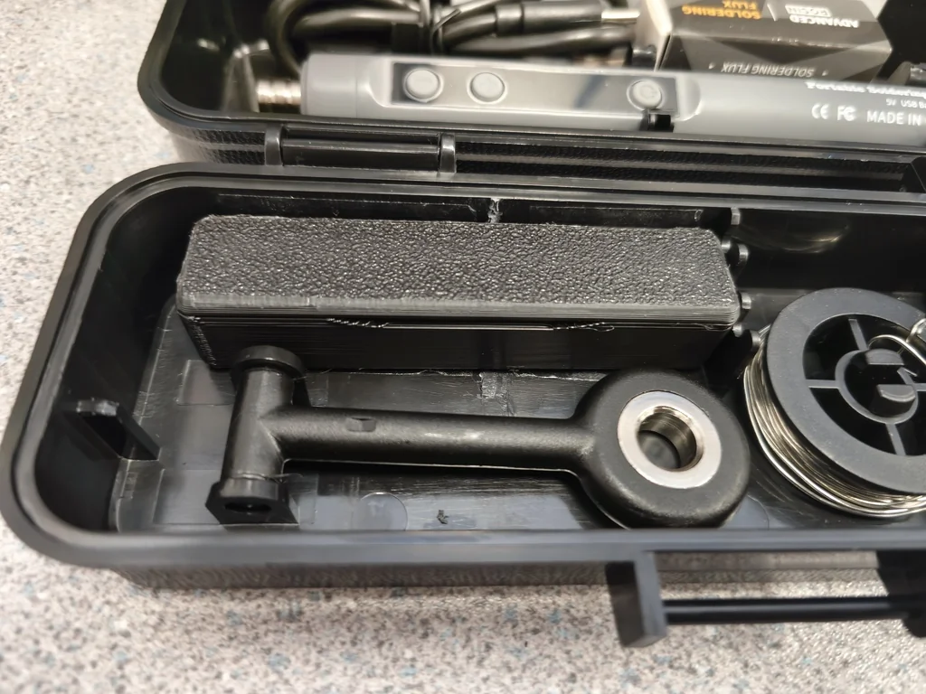 3D модель Коробка для насадок C210 для паяльника - фото 7