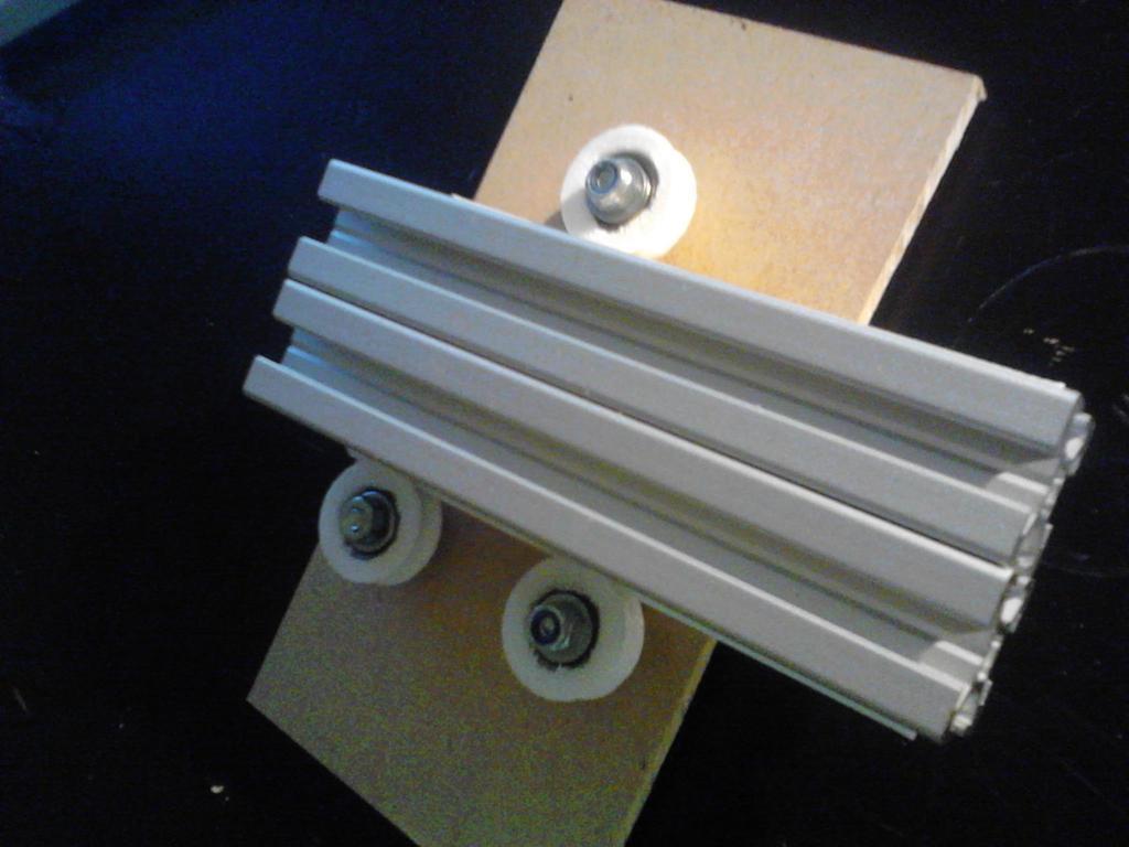 Печатная модель рельсов и колес для 3D-принтеров