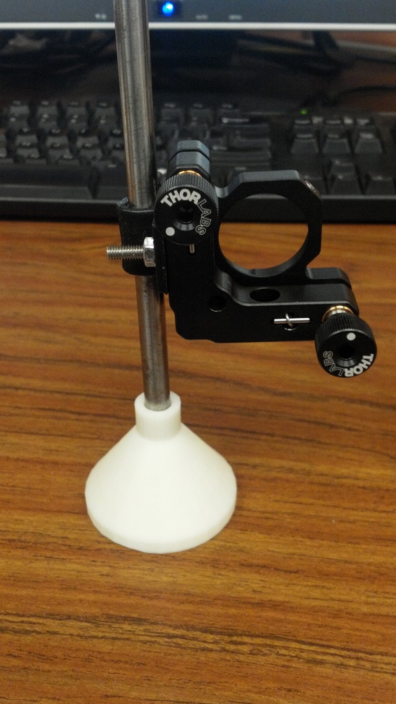 Держатель зеркала для оптических экспериментов