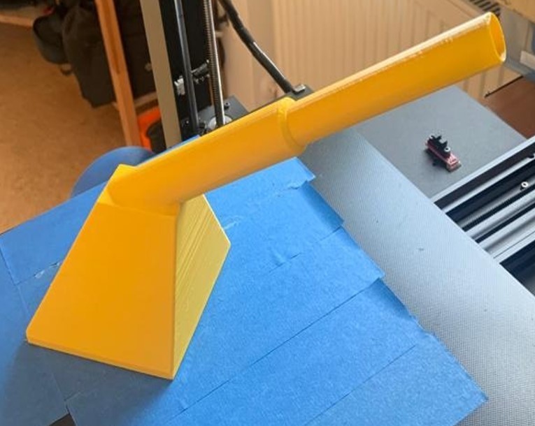 Воронка для Mercedes ML для заливки Adblue (мочевина)