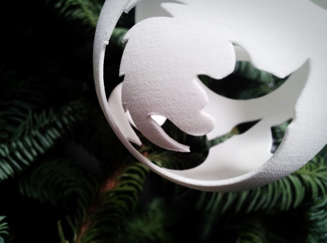 Открытая рождественская игрушка