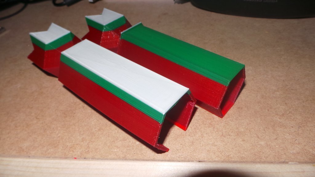 Открывающийся хлопушка