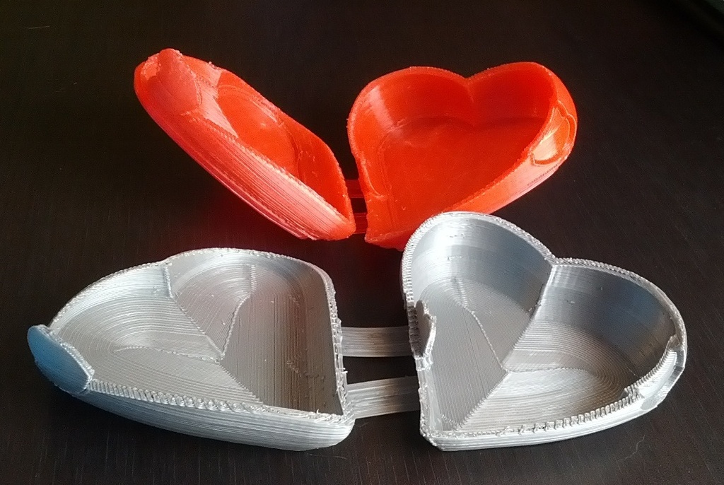 Сердечная коробка для подарков